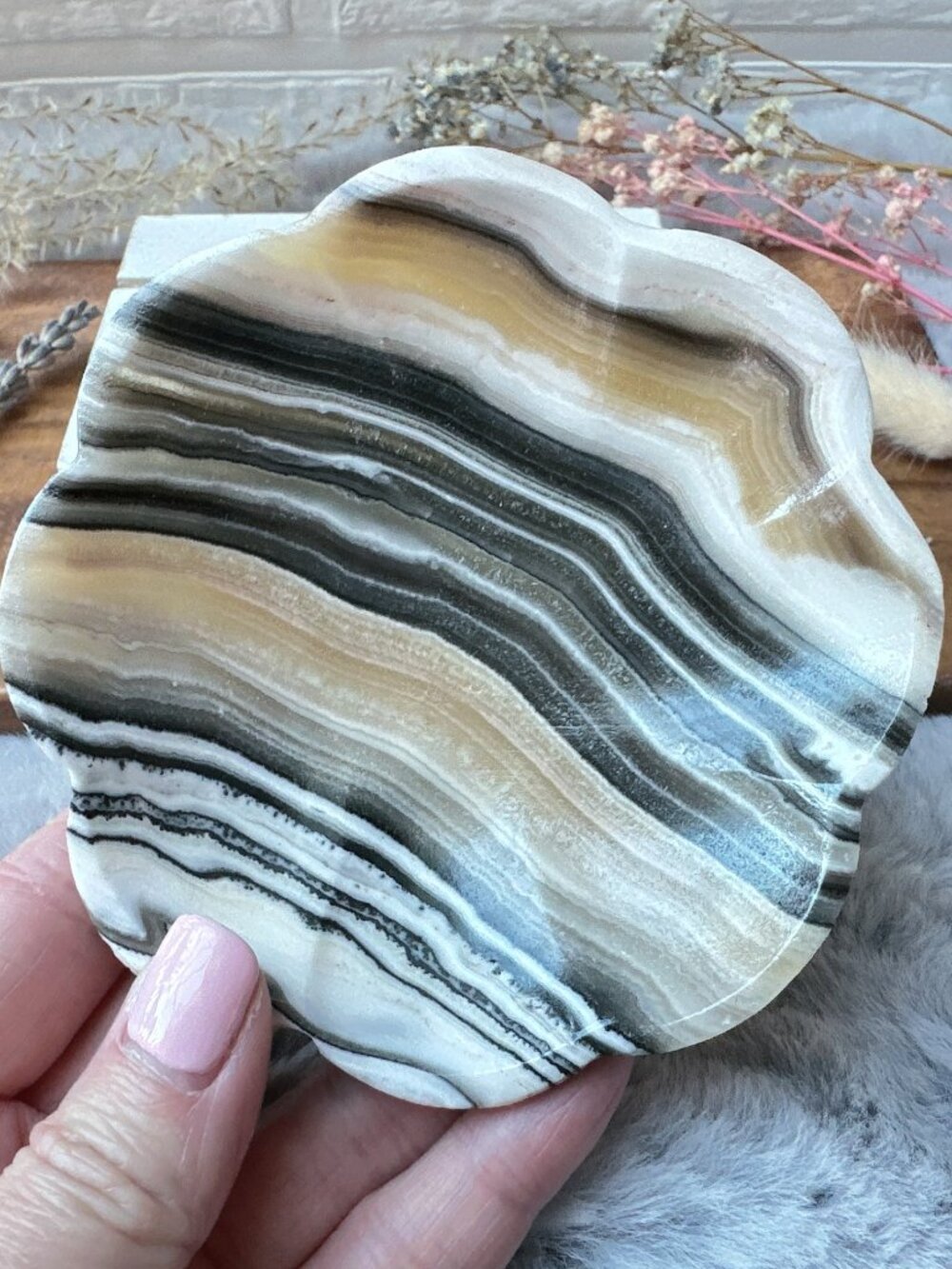 Beautiful Small Mexican Zebra Onyx/Calcite Flower Bowl/Dish
